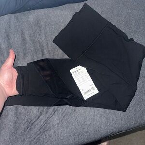 athleta mesh stash leggings